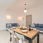 Azur Naxos City
