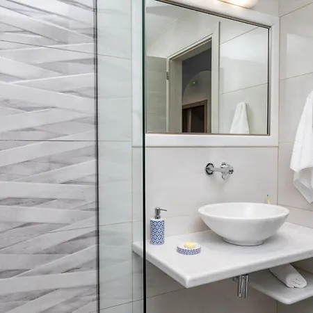 Azur Apartment Naxos City
